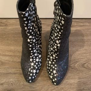 Booties with half glitter half star pattern